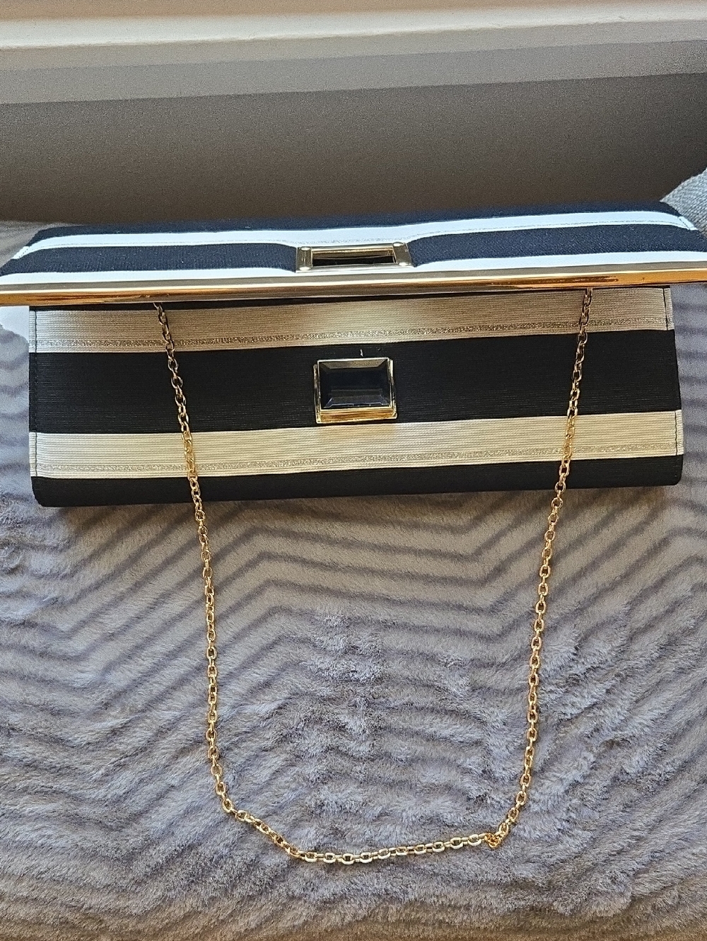 Striped Black and Cream Clutch with Gold Accent 🖤🤍 - Picture 11 of 11